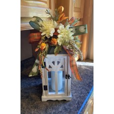  Fall Farmhouse Lantern 